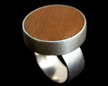 Anillo Circular con Madera y Plata